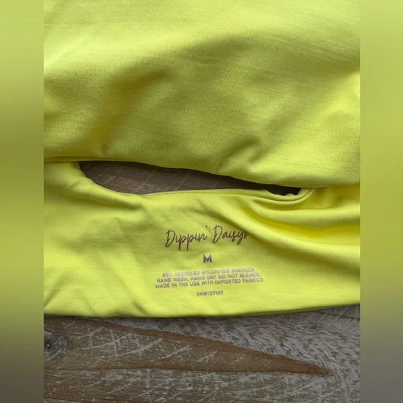 Dippin Daisy's Eco Hermosa Bikini Top in Yellow Size Medium - Picture 5 of 5